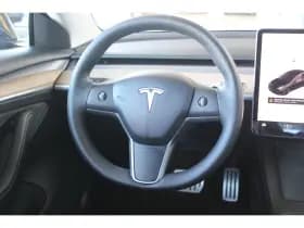 Tesla Model 3 thumbnail 18