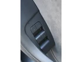 Tesla Model 3 thumbnail 20