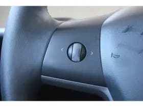 Tesla Model 3 thumbnail 23