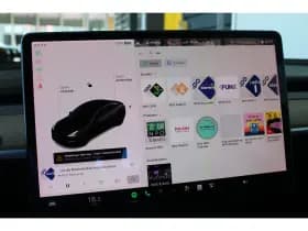 Tesla Model 3 thumbnail 28