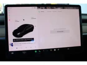 Tesla Model 3 thumbnail 29