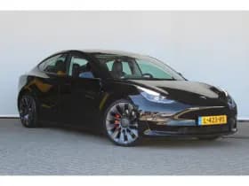 Tesla Model 3 thumbnail 4