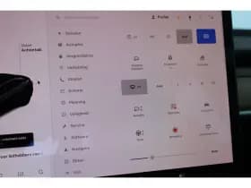 Tesla Model 3 thumbnail 33