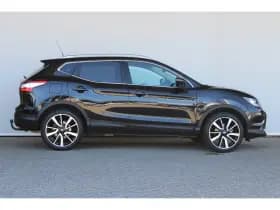 Nissan Qashqai thumbnail 4