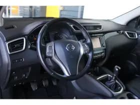 Nissan Qashqai thumbnail 9