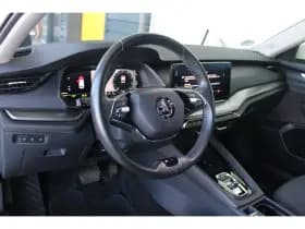 Škoda Octavia thumbnail 9