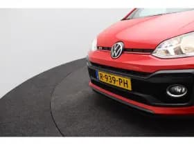 Volkswagen Up! thumbnail 32