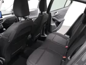 Ford Focus thumbnail 12