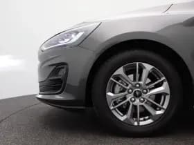 Ford Focus thumbnail 17