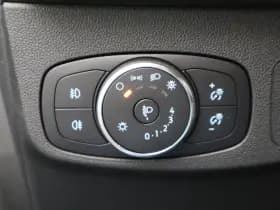 Ford Focus thumbnail 25