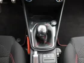 Ford Fiesta thumbnail 8