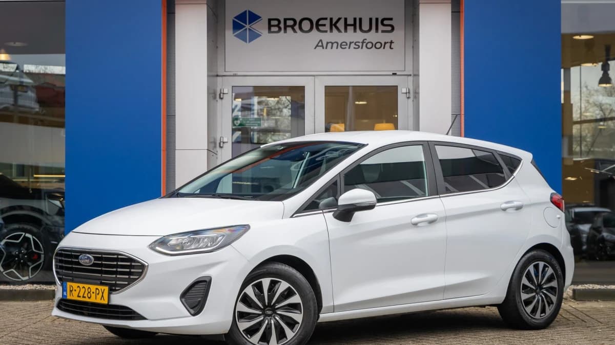 Ford Fiesta — foto 1