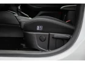 Ford Focus thumbnail 11
