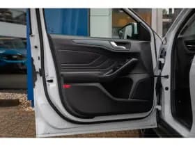 Ford Focus thumbnail 14