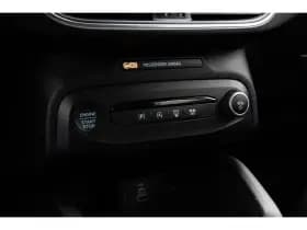 Ford Focus thumbnail 33