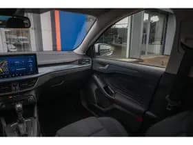Ford Focus thumbnail 36