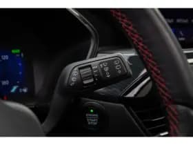 Ford Kuga thumbnail 38