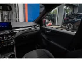 Ford Kuga thumbnail 40