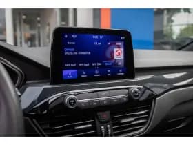 Ford Kuga thumbnail 46