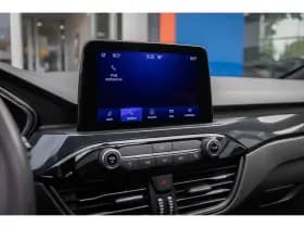 Ford Kuga thumbnail 48