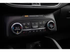 Ford Kuga thumbnail 64