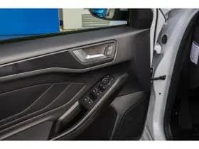 Ford Focus thumbnail 20