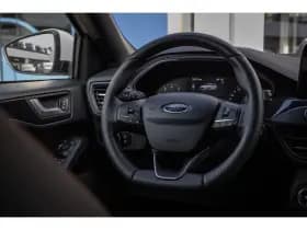 Ford Focus thumbnail 22