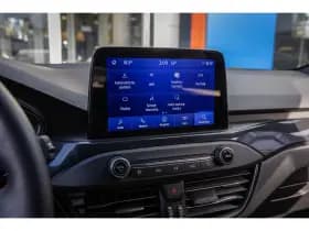 Ford Focus thumbnail 38