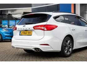 Ford Focus thumbnail 5