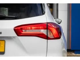 Ford Focus thumbnail 10