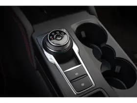 Ford Kuga thumbnail 35