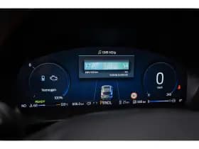 Ford Kuga thumbnail 33