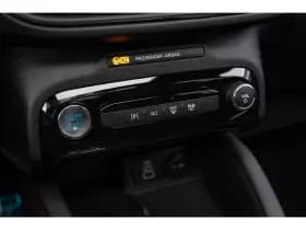 Ford Kuga thumbnail 36