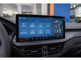 Ford Kuga thumbnail 41