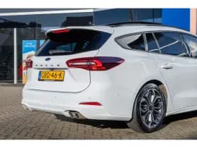 Ford Focus thumbnail 11