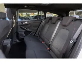 Ford Focus thumbnail 15