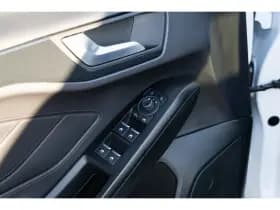 Ford Focus thumbnail 20