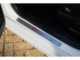 Ford Focus thumbnail 42