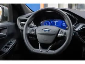 Ford Kuga thumbnail 22