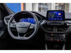 Ford Kuga thumbnail 32
