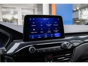 Ford Kuga thumbnail 39