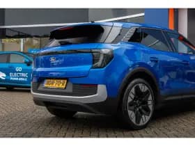 Ford Explorer thumbnail 11