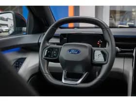 Ford Explorer thumbnail 27