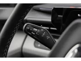 Ford Explorer thumbnail 28