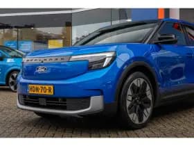 Ford Explorer thumbnail 5