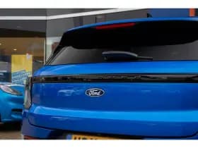 Ford Explorer thumbnail 10
