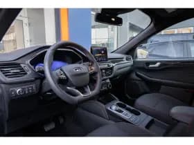 Ford Kuga thumbnail 2