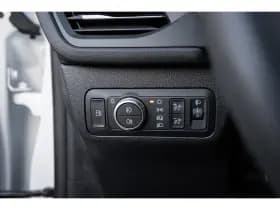 Ford Kuga thumbnail 22