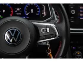 Volkswagen T-Roc thumbnail 27