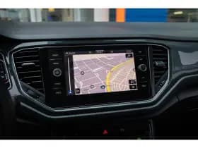 Volkswagen T-Roc thumbnail 36